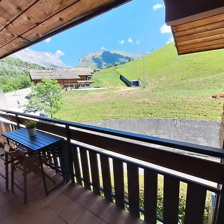 Ski-in Mountain View & Comfort For 6 Guests Lägenhet