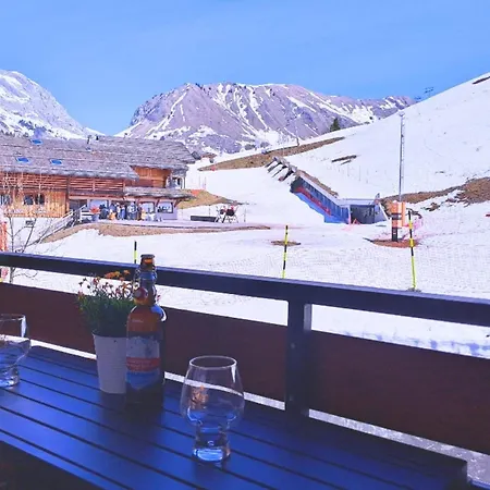 Ski-in Mountain View & Comfort For 6 Guests Lägenhet
